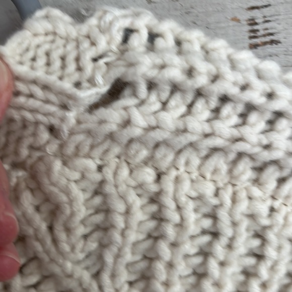 J. Crew women’s sweater. Size XXS - Picture 4 of 4